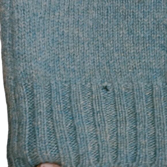 Capper & Capper Cashmere V-neck Cardigan Sweater - Picture 5 of 7